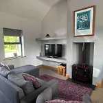 Rose Nyaraló Inagh